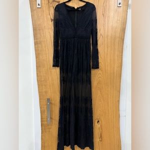 Cotton Candy LA Black Lace Long Sleeve Maxi Dress